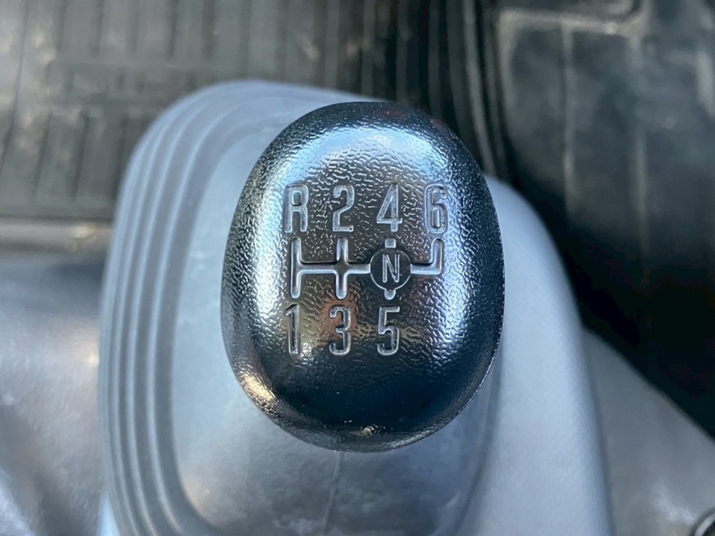 34|いすゞ エルフ TRG-NPR85AR(2WD)の写真34