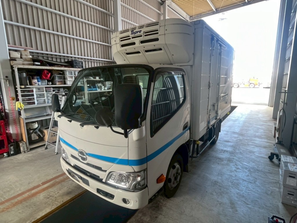 日野 デュトロ 2RG-XZU605M(2WD)の写真1