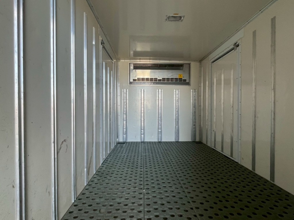 日野 デュトロ 2RG-XZU605M(2WD)の写真6