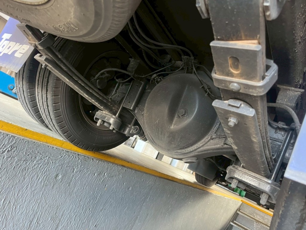 日野 デュトロ 2RG-XZU605M(2WD)の写真9