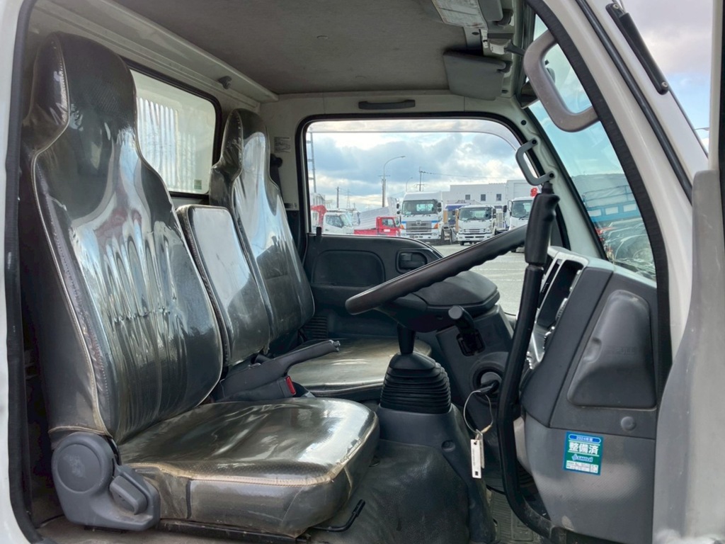 7|いすゞ エルフ TPG-NKR85AD(2WD)の写真7