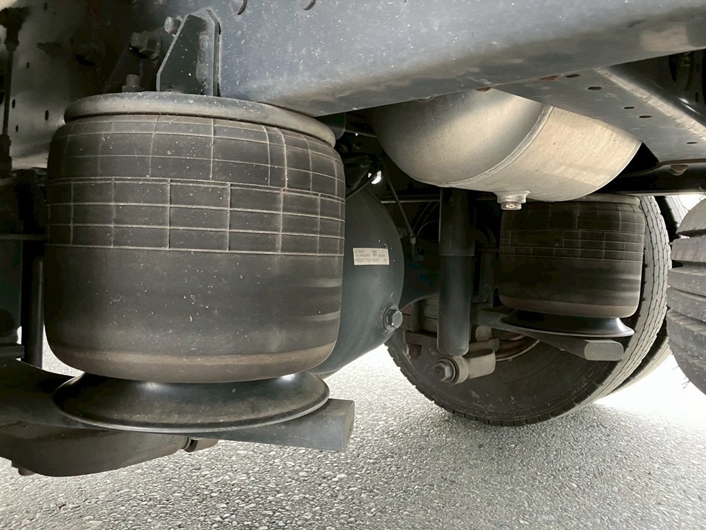 三菱 ファイター 2KG-FK65F(2WD)の写真5