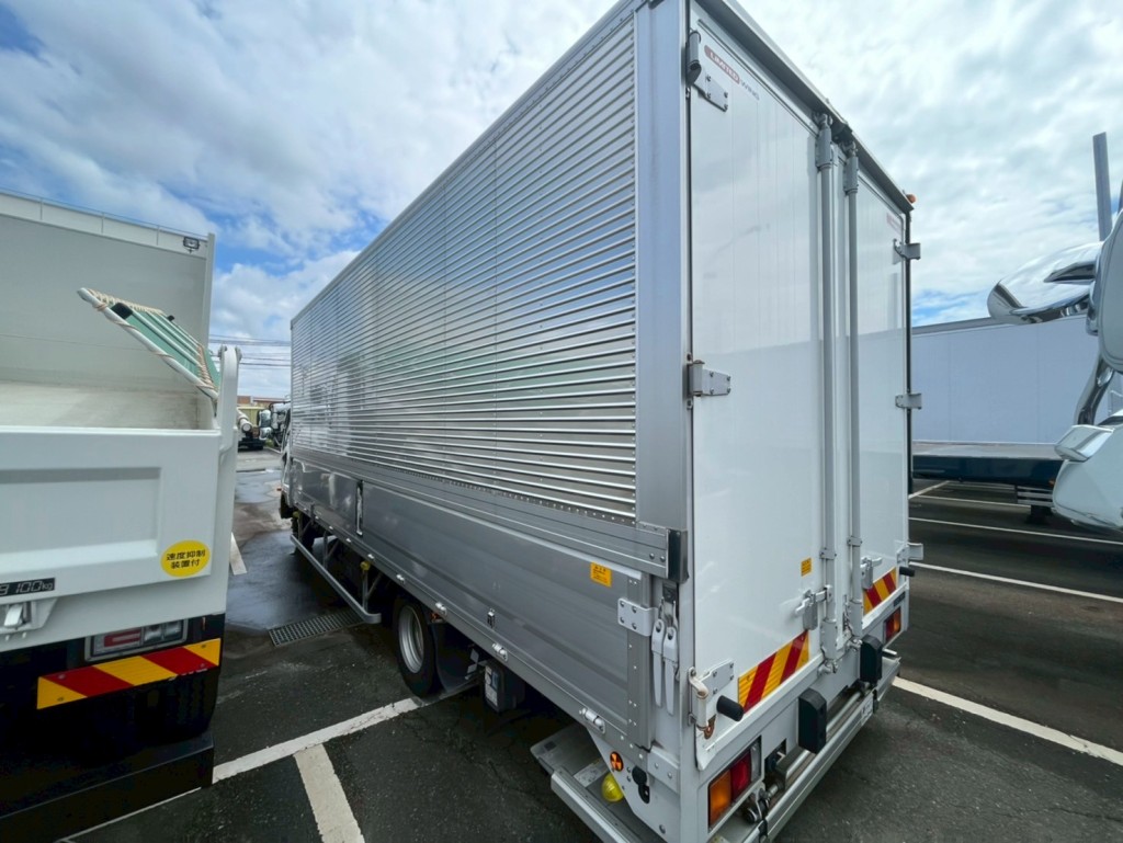 三菱 ファイター 2KG-FK65F(2WD)の写真4