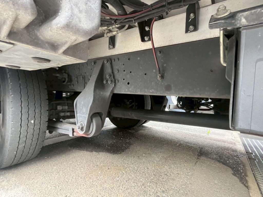 三菱 ファイター 2KG-FK65F(2WD)の写真6