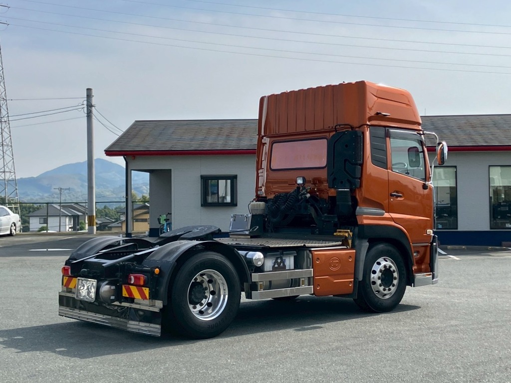 4|UDトラックス クオン 2PG-GK5AABの写真4