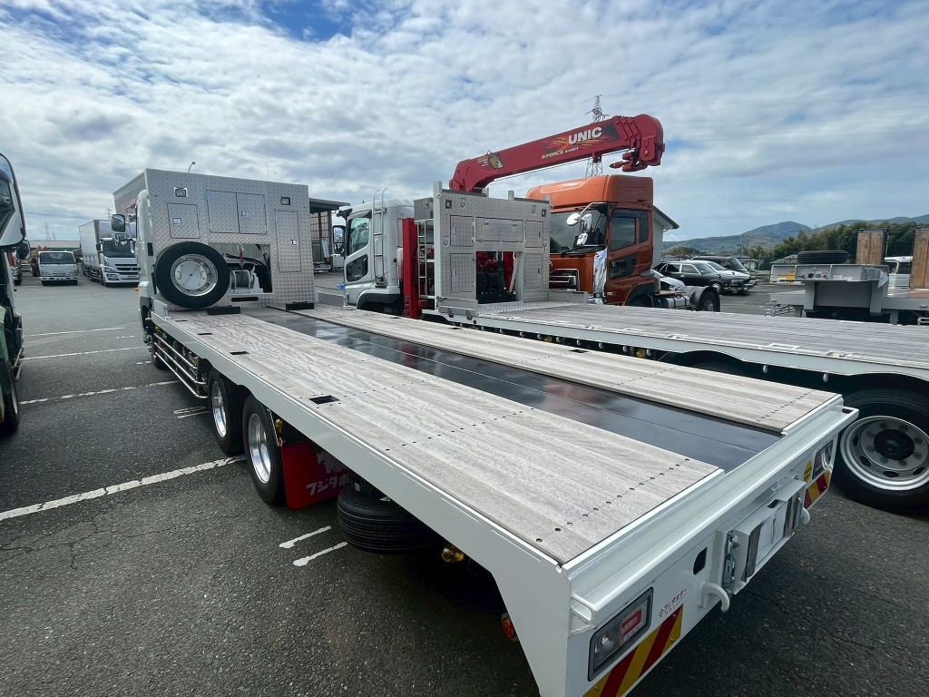 日野 プロフィア 2DG-FQ1AJCの写真4