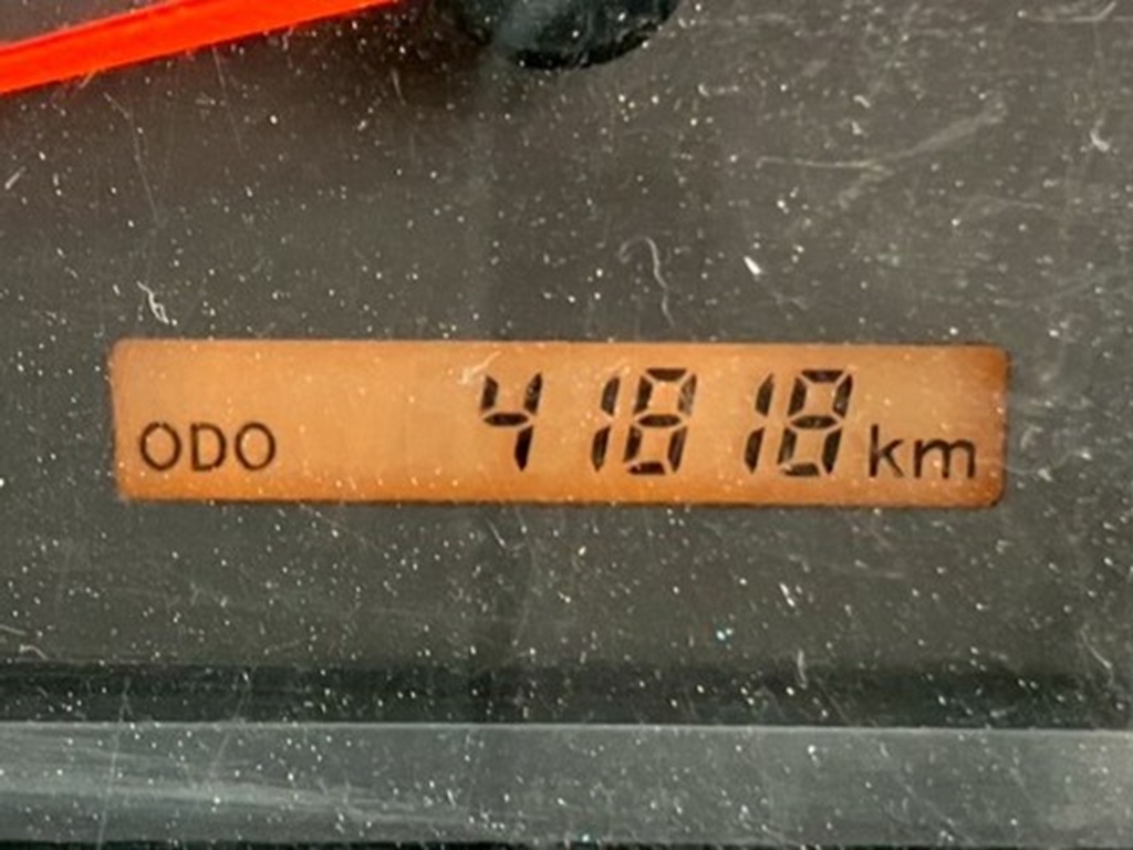 11|いすゞ エルフ TPG-NKR85N(2WD)の写真11