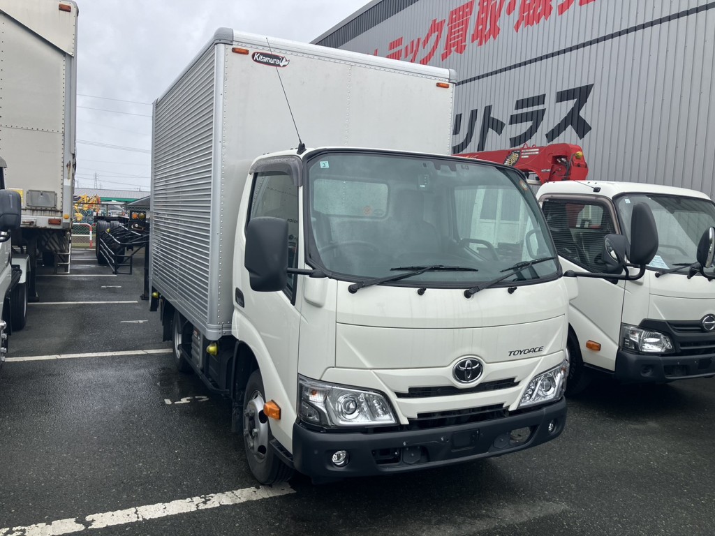 トヨタ タイタン 2RG-XZU605(2WD)の写真2
