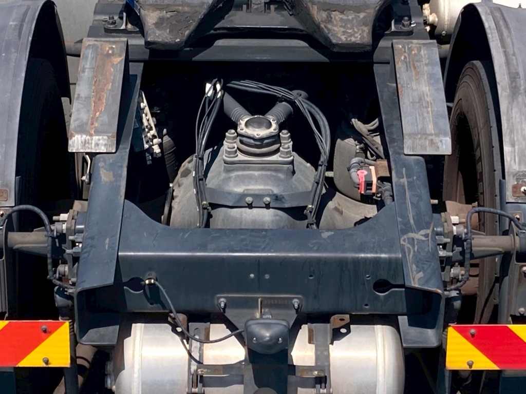 9|UDトラックス クオン 2PG-GK5AABの写真9