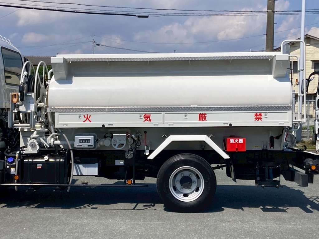 14|いすゞ フォワード 2RG-FRR90S3(2WD)の写真14