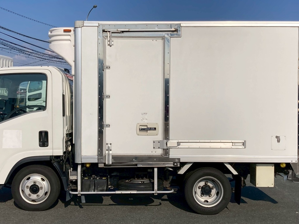 13|いすゞ エルフ TPG-NMR85AN(2WD)の写真13