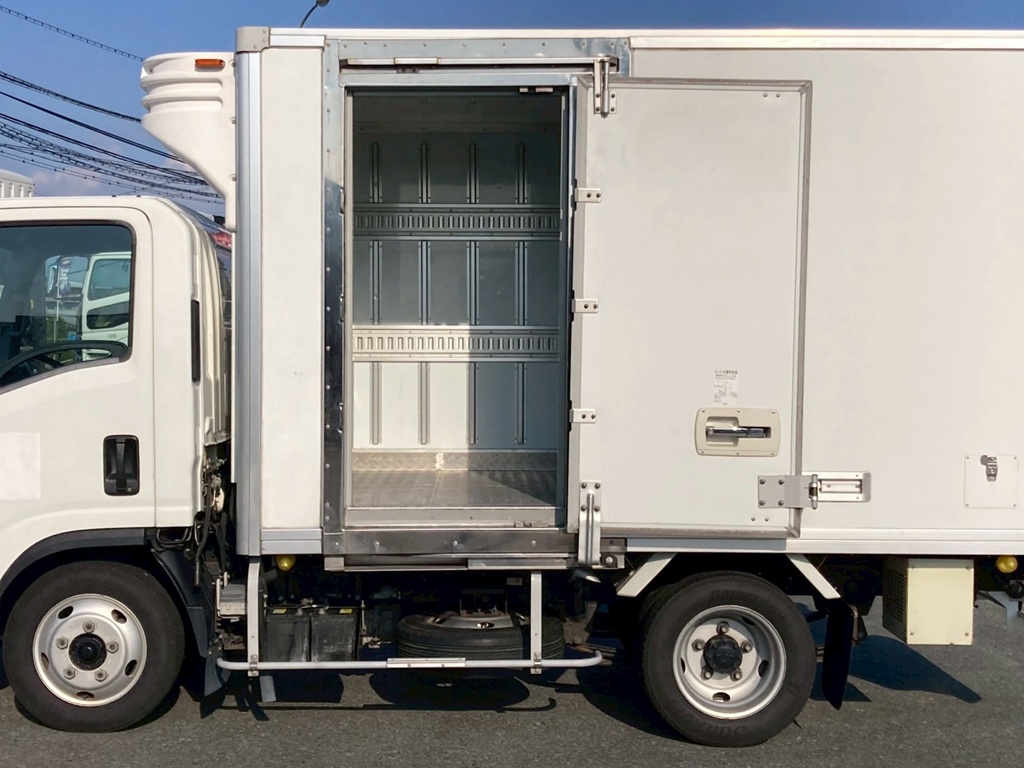 14|いすゞ エルフ TPG-NMR85AN(2WD)の写真14