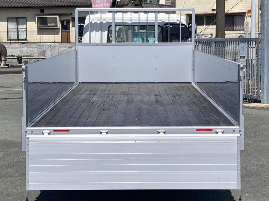 三菱 ファイター 2KG-FK65F(2WD)の写真9