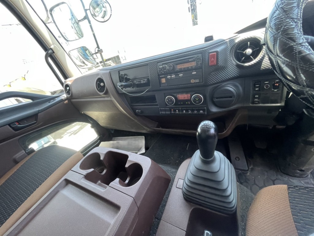 7|日野 レンジャー 2KG-FD2ABG(2WD)の写真7