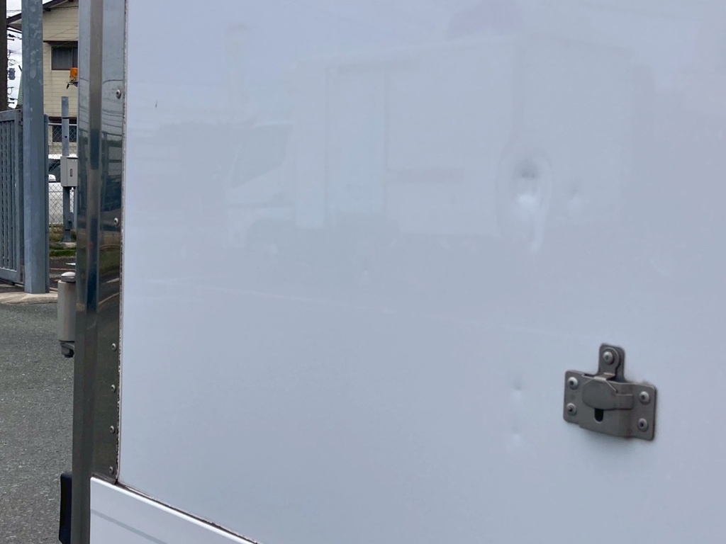 16|三菱 キャンター 2RG-FBA20(2WD)の写真16