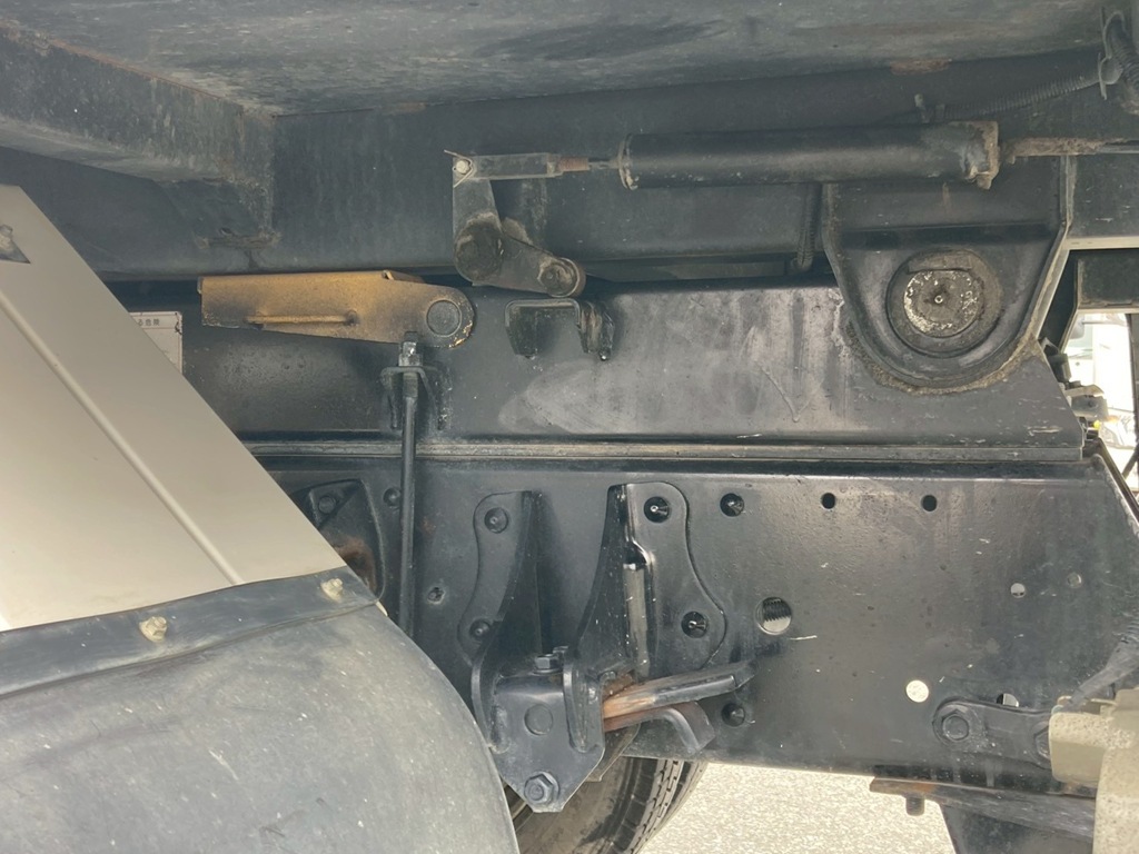 日野 レンジャー 2KG-FC2ABA(2WD)の写真6