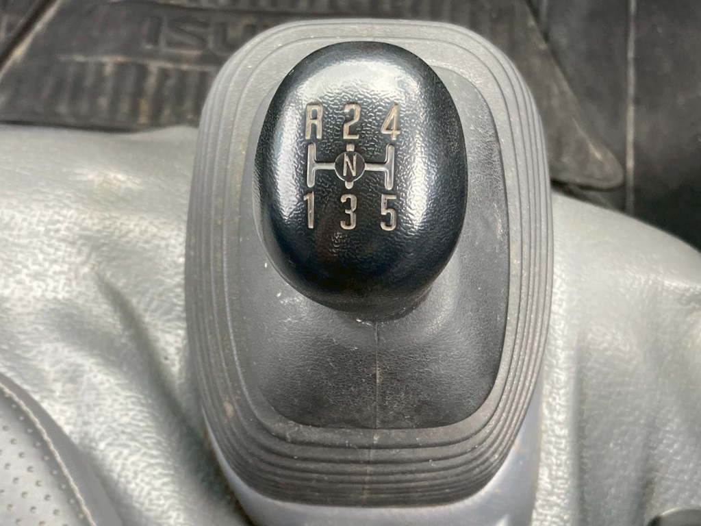 28|いすゞ エルフ TPG-NJR85AD(2WD)の写真28
