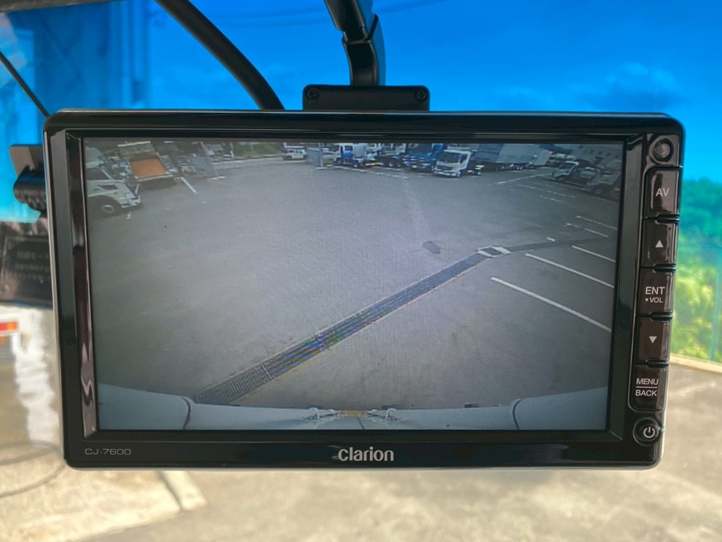 液晶バックモニター付きです。|三菱 ファイター TKG-FK74F(2WD)の写真37