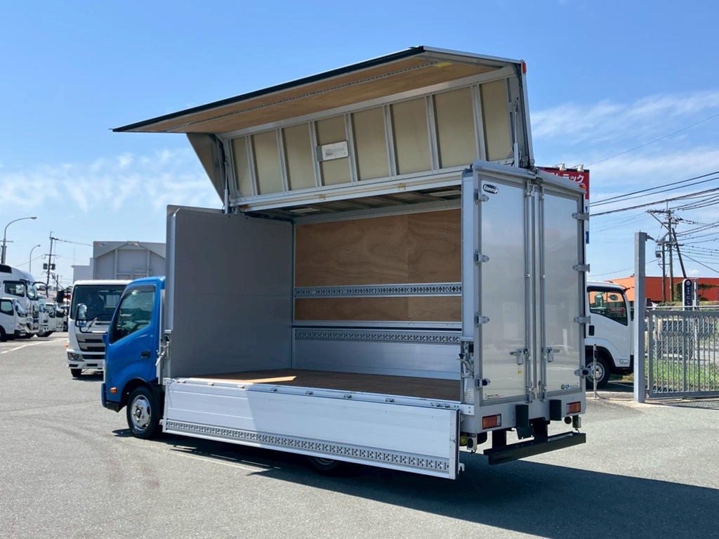 トヨタ カゼット 2RG-XZU710(2WD)の写真3