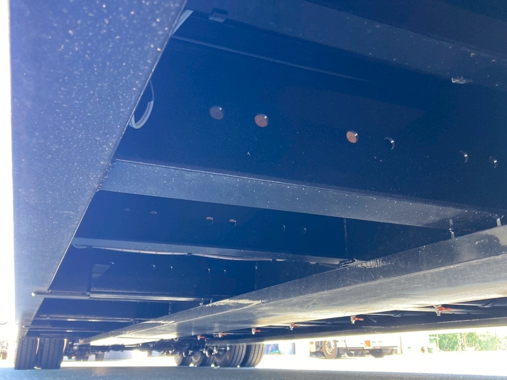 シャーシとネタの状態です。|トレクス PMR341ABの写真6