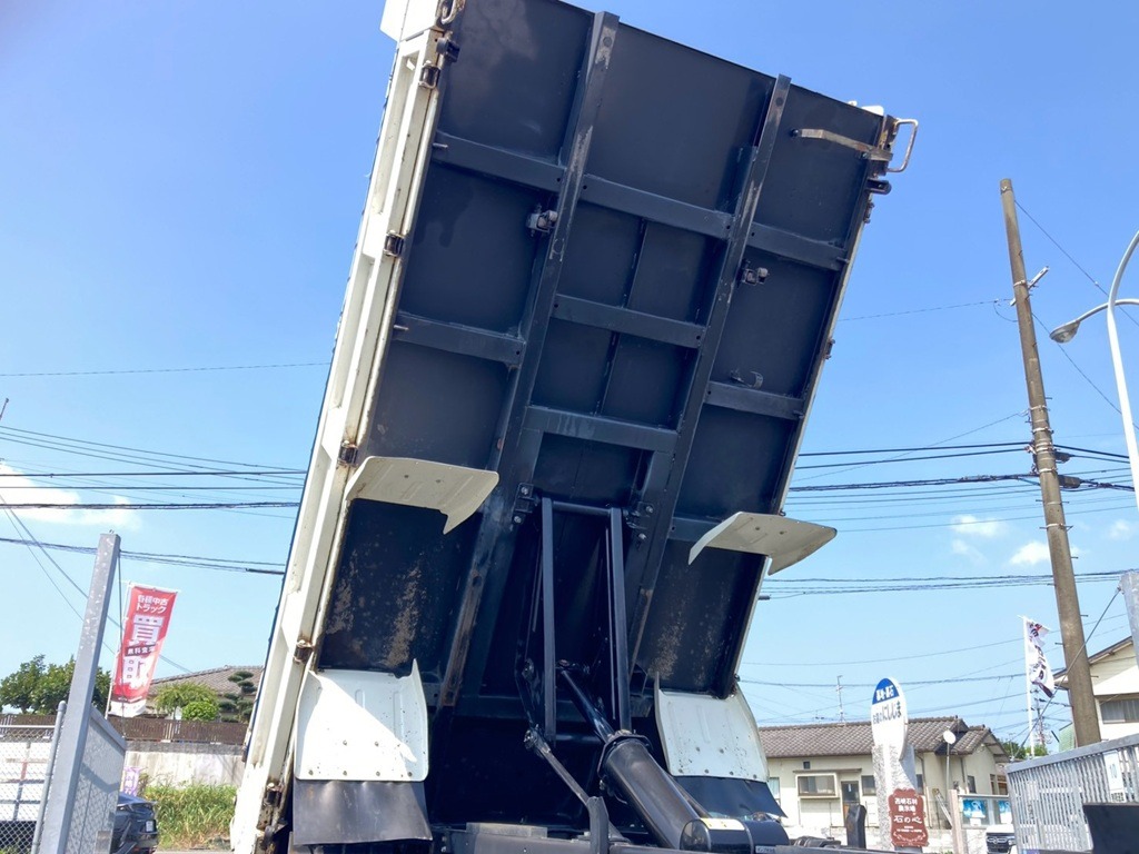 日野 デュトロ 2RG-XZU630T(2WD)の写真11