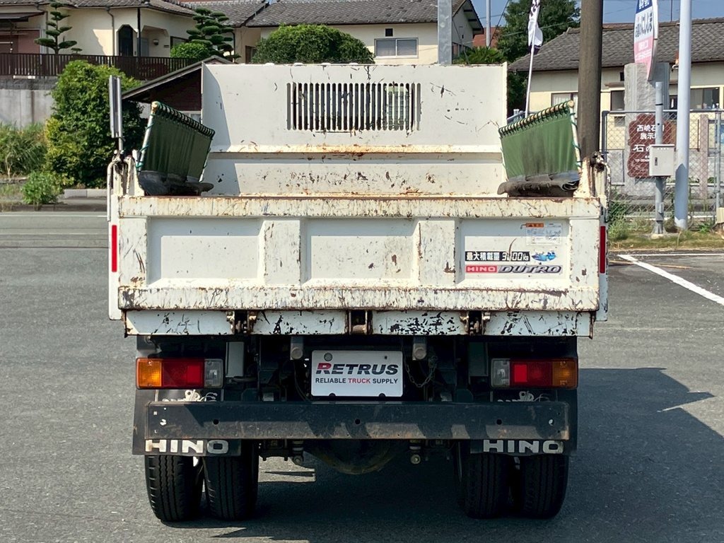 リア周りの状態です。|日野 デュトロ 2RG-XZU630T(2WD)の写真13