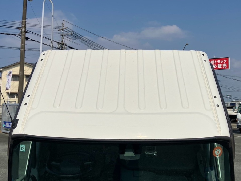 ルーフの状態です。|日野 デュトロ 2RG-XZU630T(2WD)の写真38