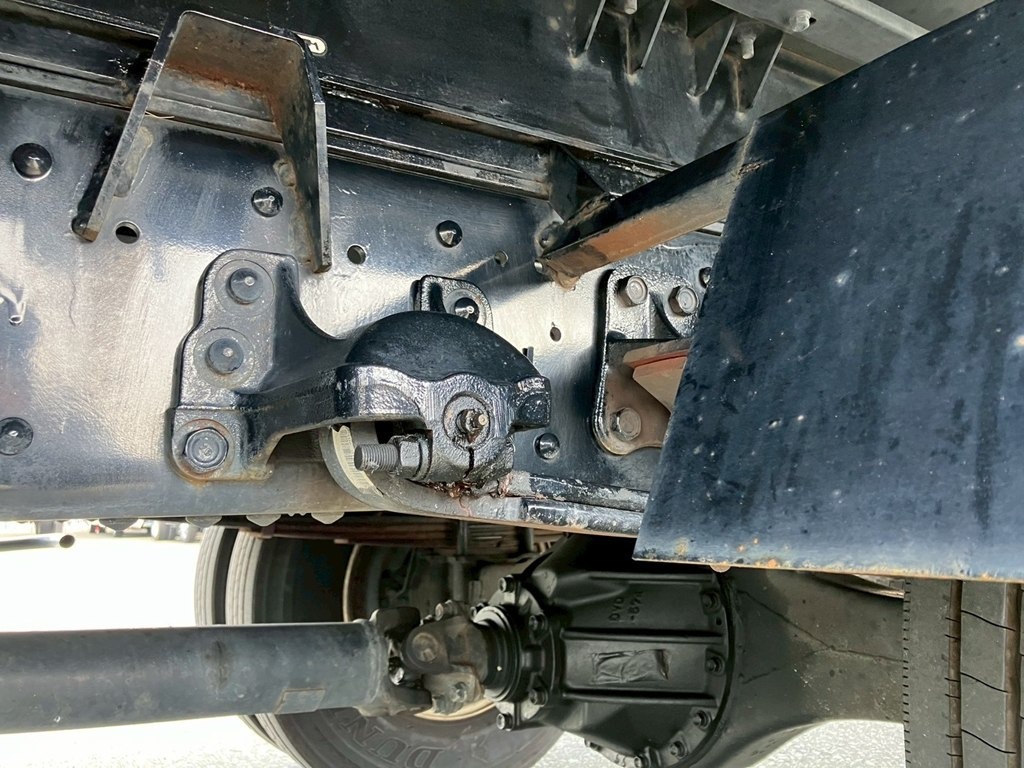 リーフサスです。|いすゞ フォワード TKG-FRR90S1(2WD)の写真5