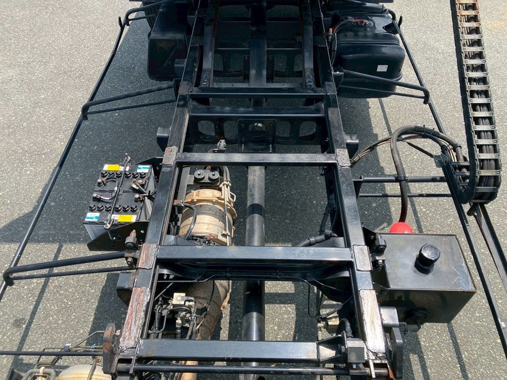 いすゞ フォワード TKG-FRR90S1(2WD)の写真11