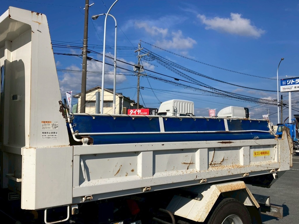 コボレーンフレームに曲りがあります。|日野 デュトロ 2KG-XZU700X(2WD)の写真29