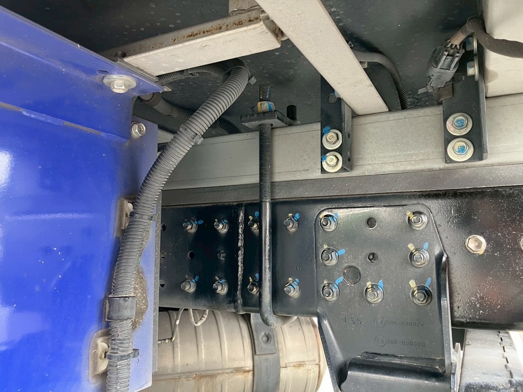 6|三菱 キャンター 2RG-FBA20(2WD)の写真6