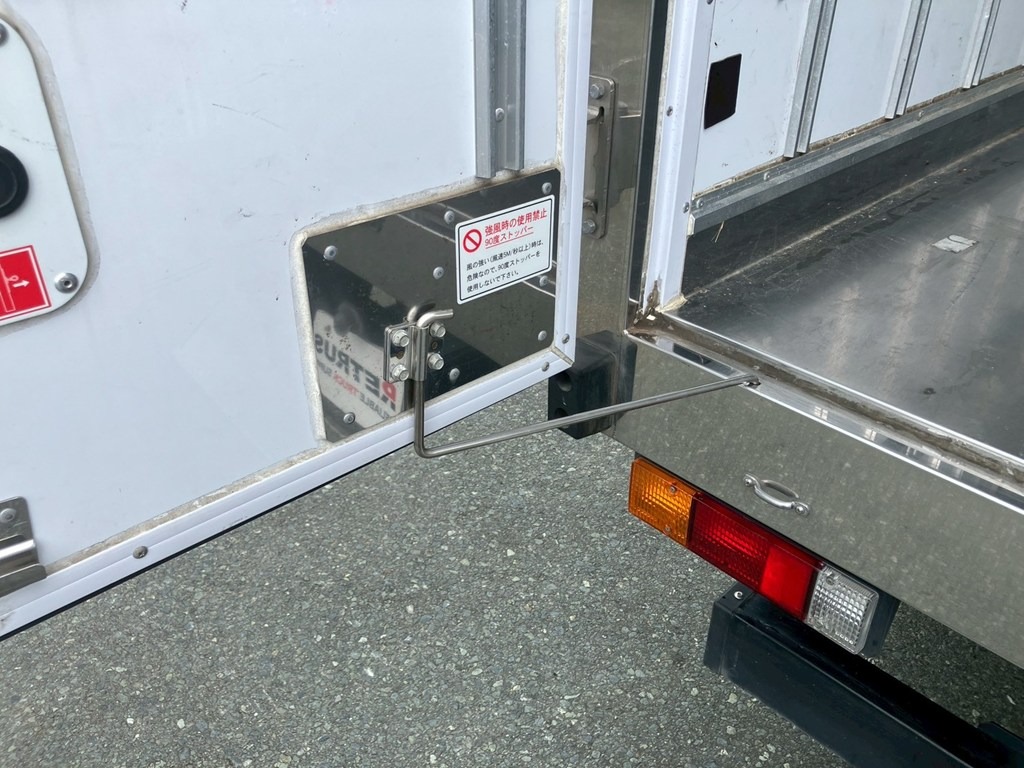 10|三菱 キャンター 2RG-FBA20(2WD)の写真10