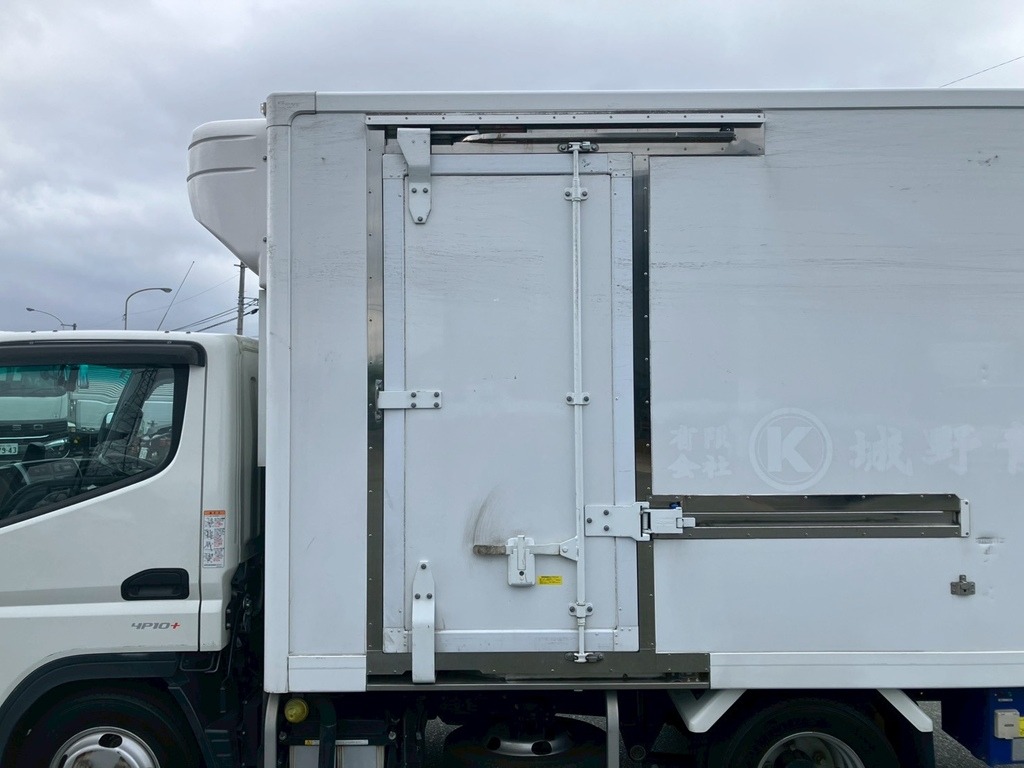 16|三菱 キャンター 2RG-FBA20(2WD)の写真16