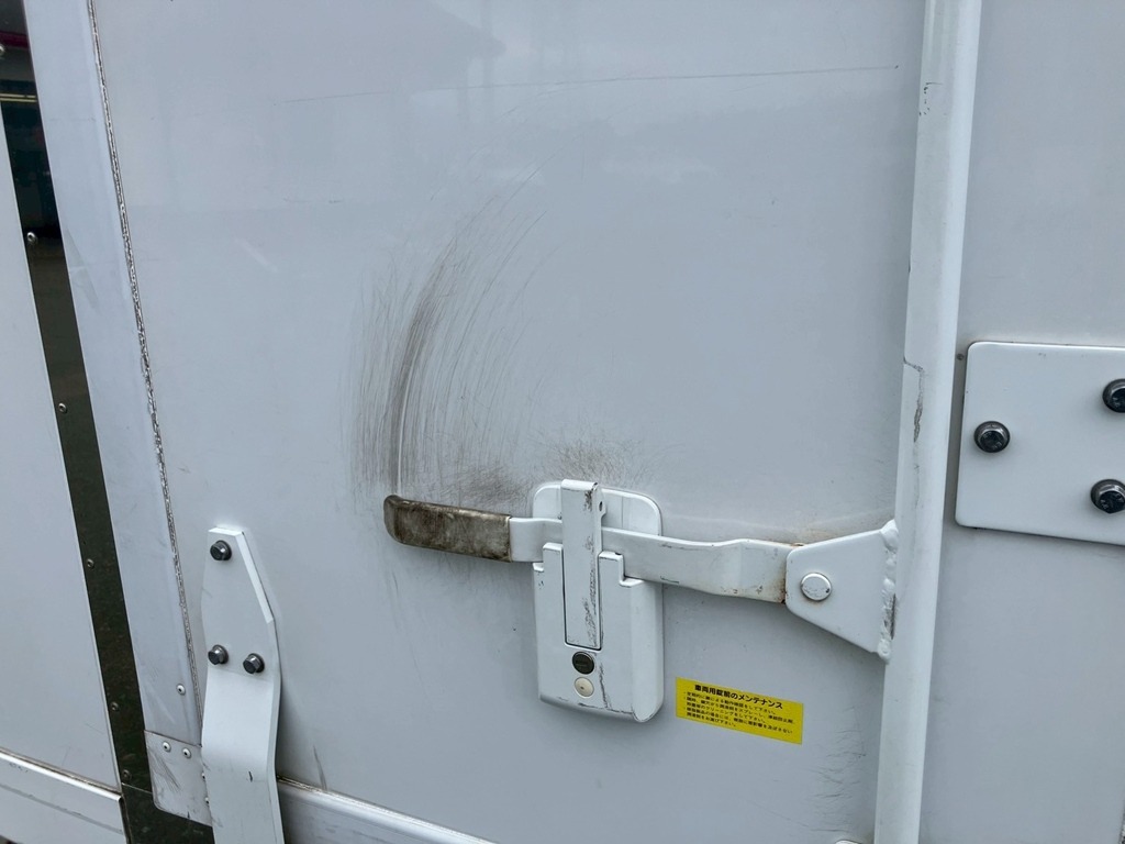 30|三菱 キャンター 2RG-FBA20(2WD)の写真30