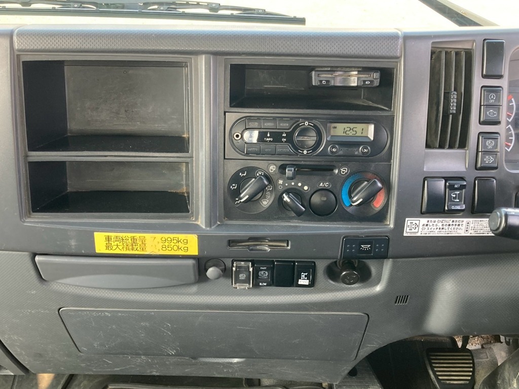 いすゞ フォワード TKG-FRR90S1(2WD)の写真32