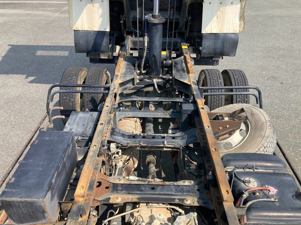 いすゞ フォワード TKG-FRR90S1(2WD)の写真12
