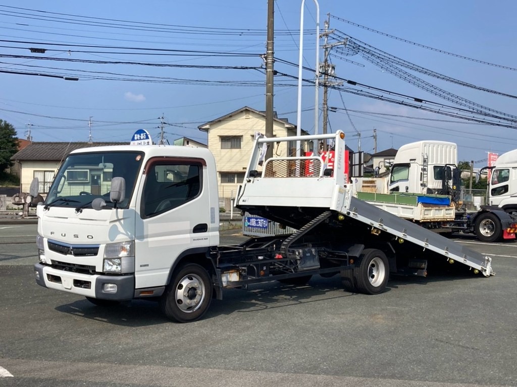 当該車輌は一般型仕様です。|三菱 キャンター TPG-FEB80(2WD)の写真1