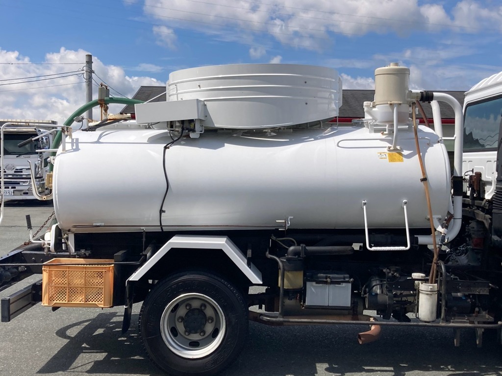 12|UDトラックス コンドル BDG-MK36C(2WD)の写真12