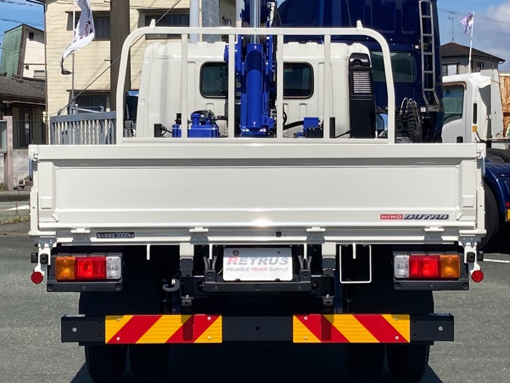 リア周りの状態です。|日野 デュトロ 2WG-XZU713M(2WD)の写真11