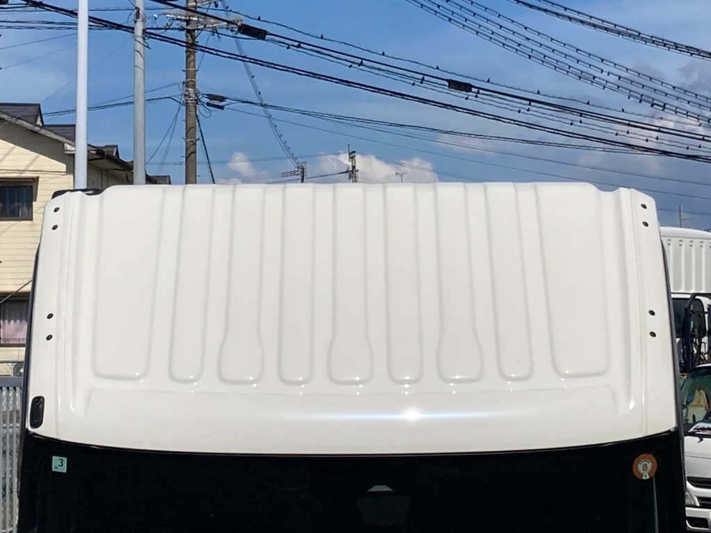 ルーフの状態です。|日野 デュトロ 2WG-XZU713M(2WD)の写真22