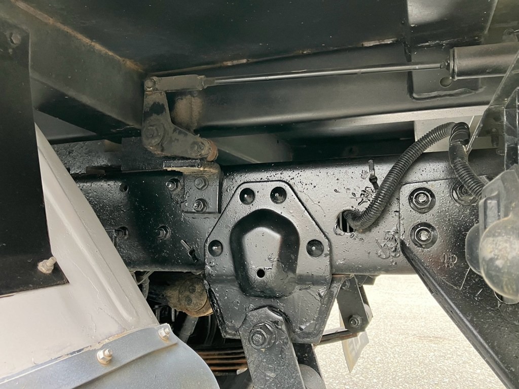 6|いすゞ エルフ TKG-NJR85AN(2WD)の写真6