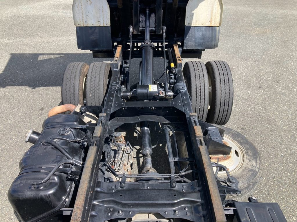 13|いすゞ エルフ TKG-NKR85AN(2WD)の写真13