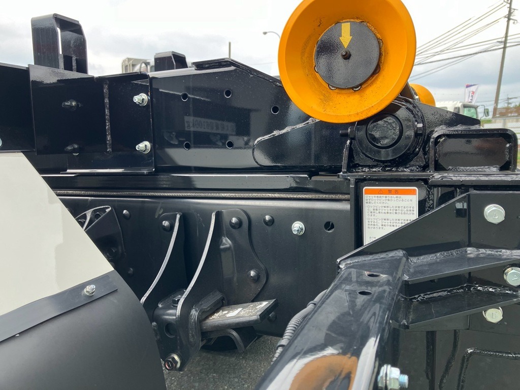 シャーシの状態です。|日野 レンジャー 2KG-GD2ABAの写真6