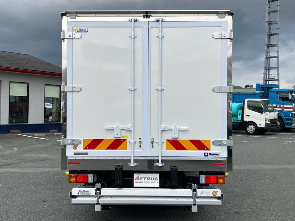 リヤ周りの状態です。|日野 デュトロ 2WG-XZU713N(2WD)の写真8