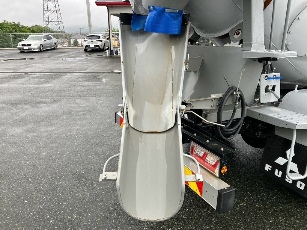14|三菱 ファイター 2KG-FK72F(2WD)の写真14