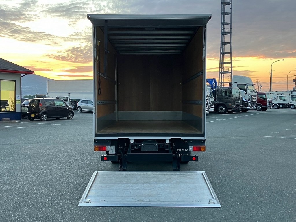 日野 デュトロ 2KG-XZU710M(2WD)の写真9