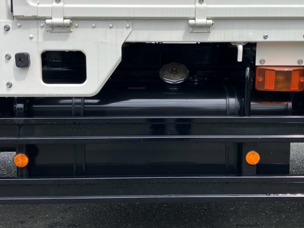 燃料タンクは200Lです。|日野 レンジャー 2KG-FE2ACAの写真29