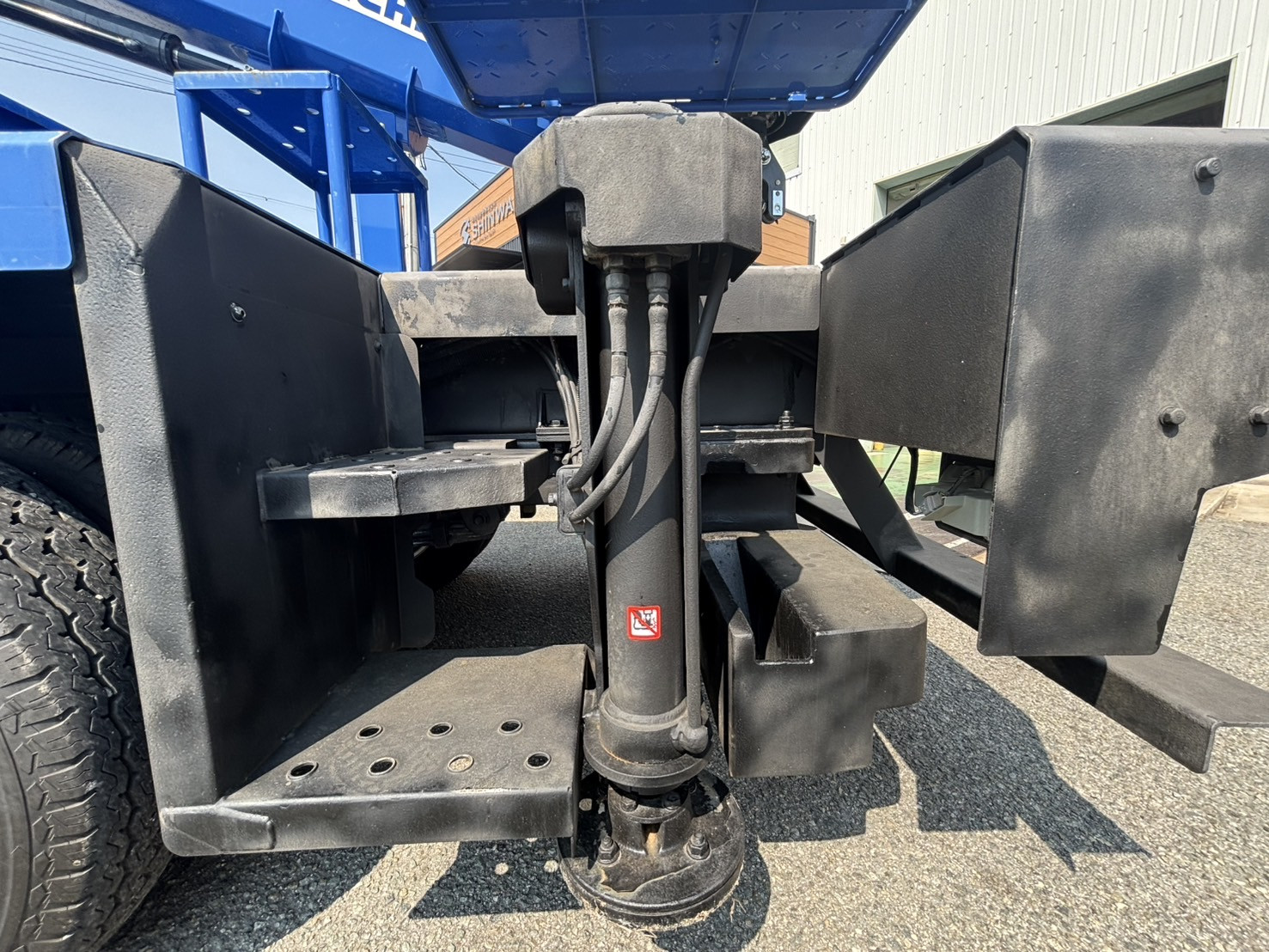 日野 デュトロ 2RG-XZU600E(2WD)の写真15