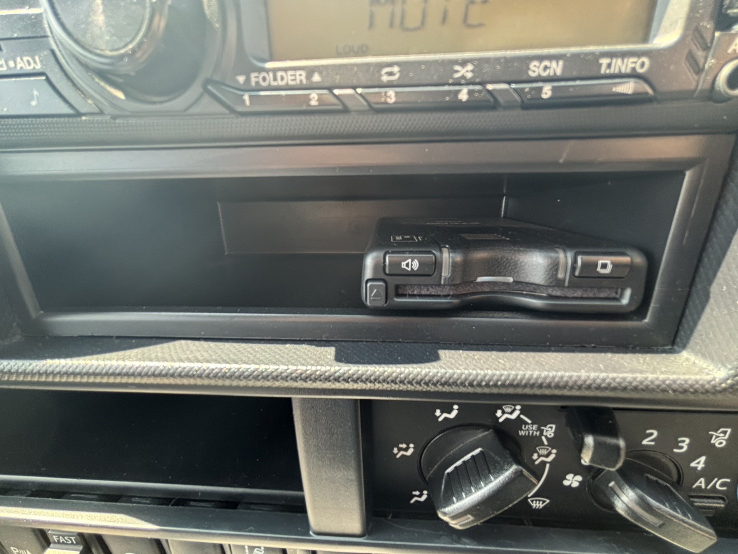 日野 デュトロ 2RG-XZU600E(2WD)の写真46