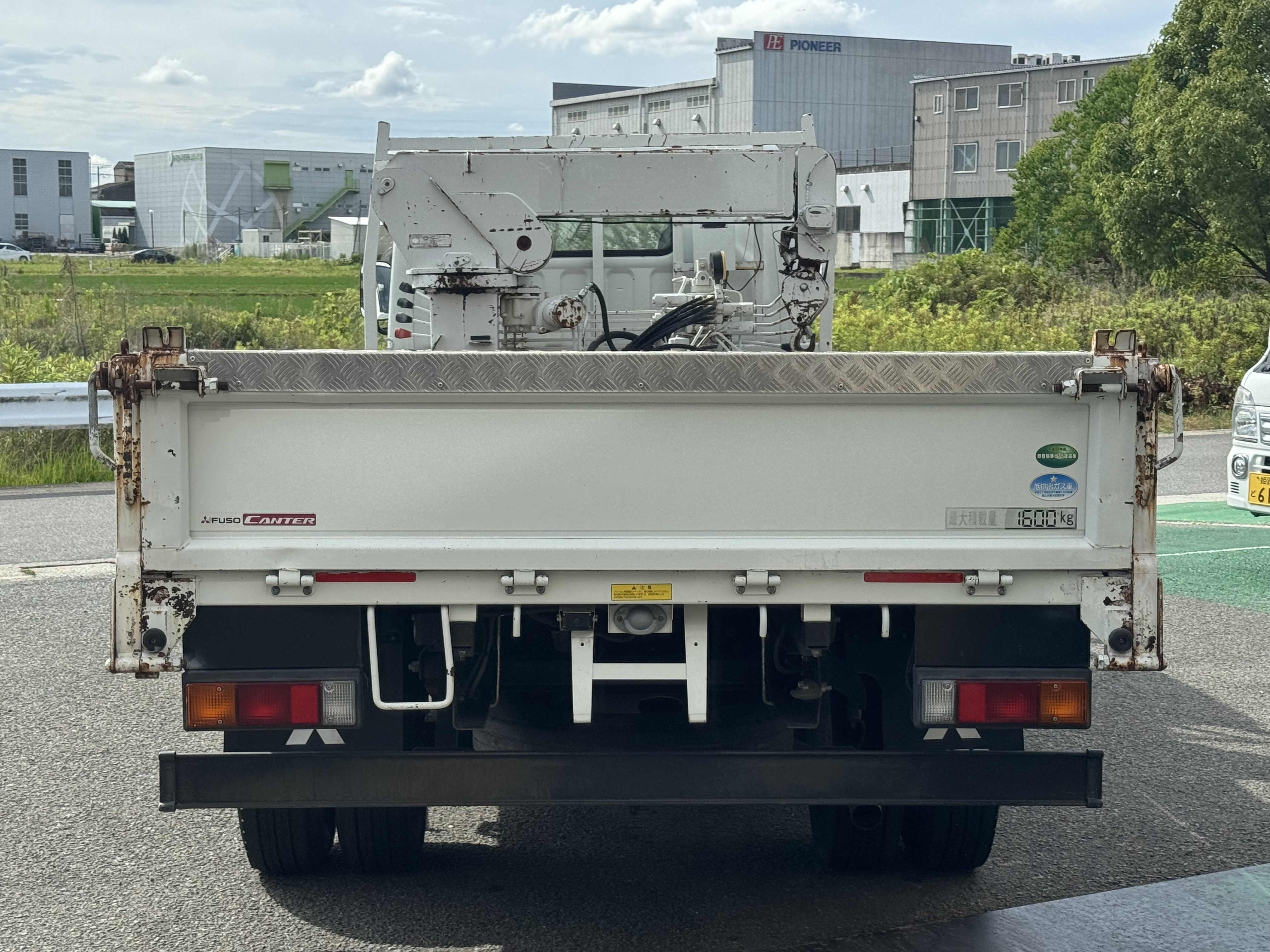 三菱 キャンター TPG-FEA20(2WD)の写真5